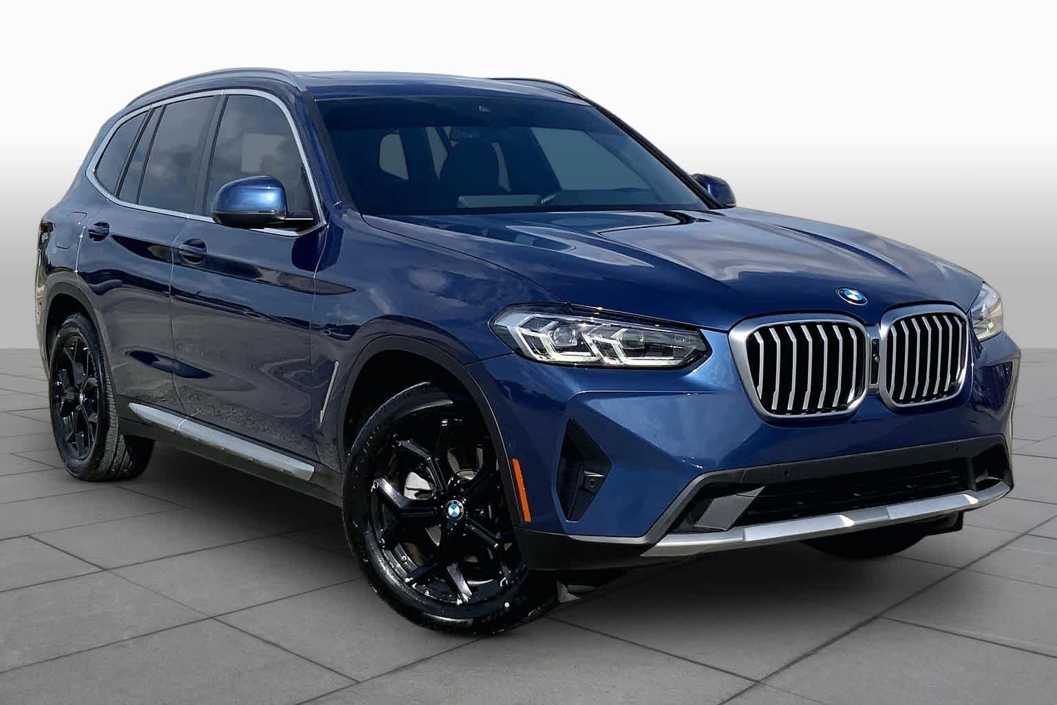 Used 2023 Phytonic Blue Metallic BMW sDrive30i image 3