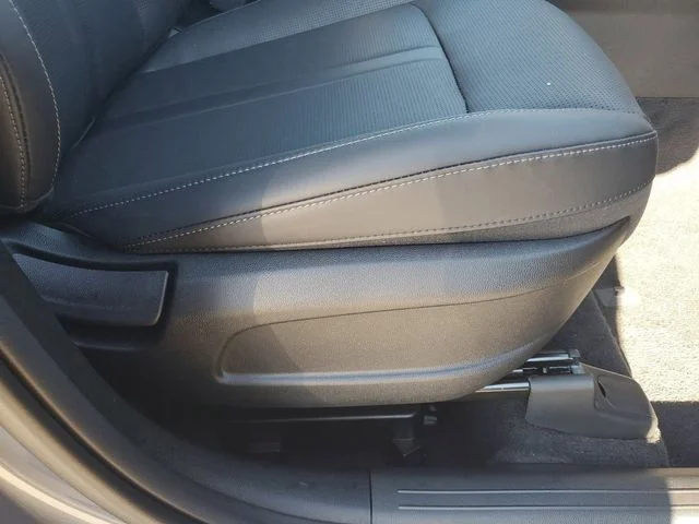 New 2025 Everlasting Silver Kia S image 29