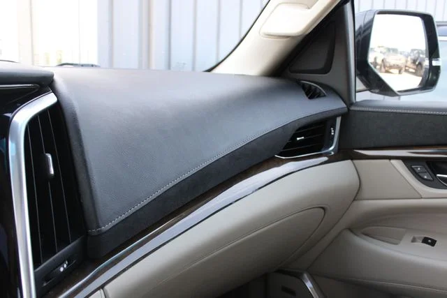 Used 2020 Black Cadillac Luxury image 23
