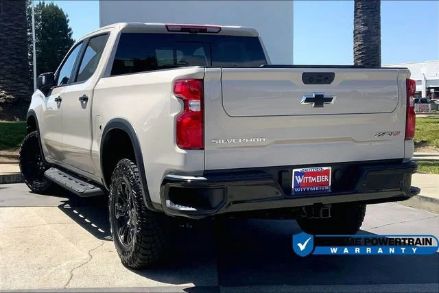 New 2026 White Sands Chevrolet ZR2 image 3