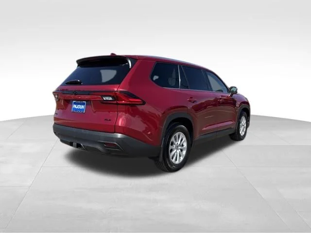 Used 2024 Red Toyota XLE image 5