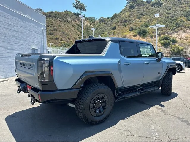 2024 GMC HUMMER EV 3X - Photo 11