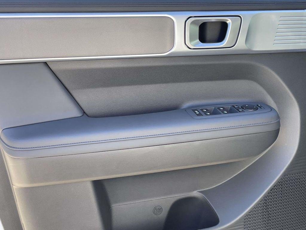 New 2026 White Hyundai SEL AWD image 14