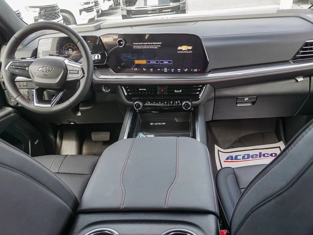 2026 Chevrolet Suburban RST - Photo 14