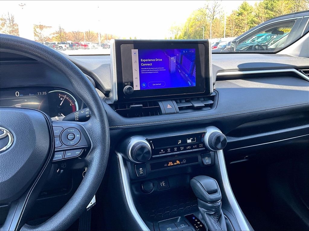 Used 2025 Ice Toyota LE image 18