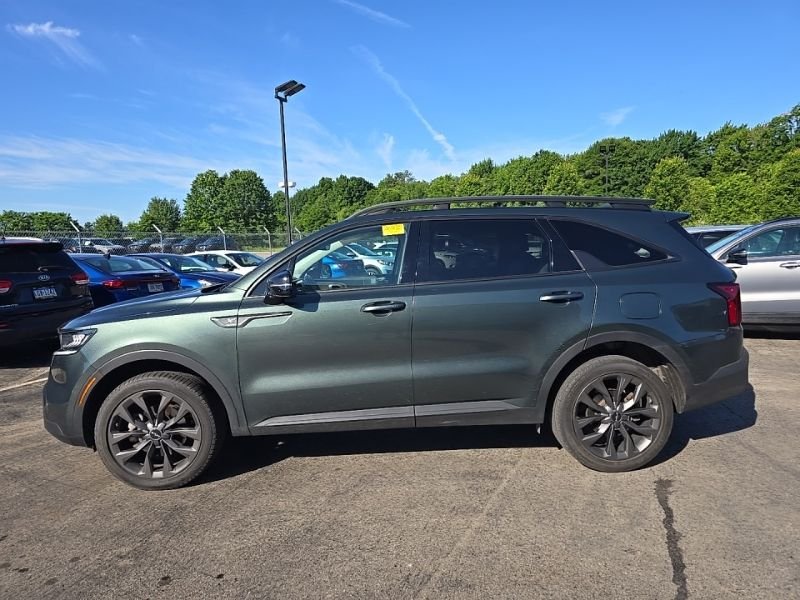 Used 2023 Green Kia X-Line EX image 4