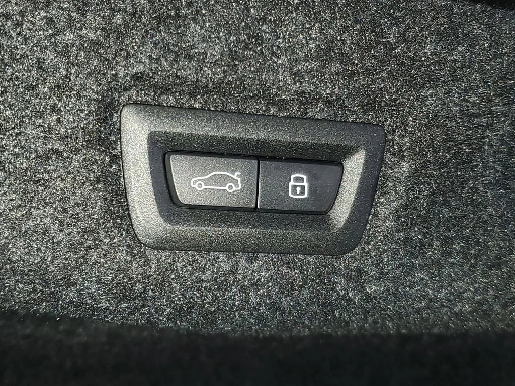 Used 2026 Gray BMW 530i image 8