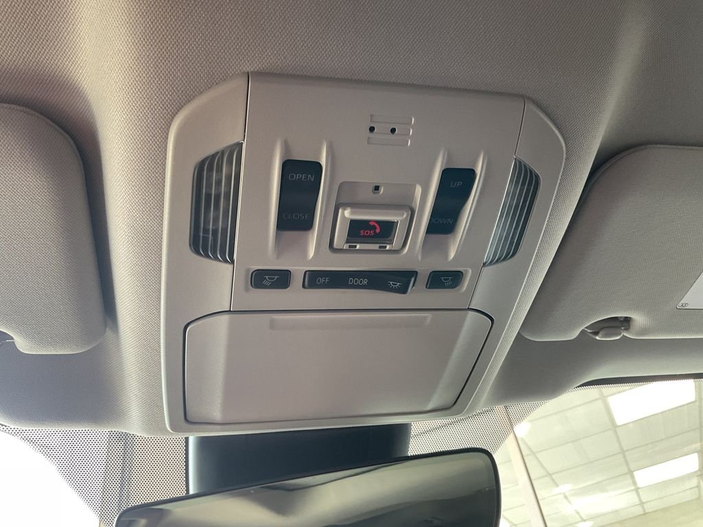 Used 2022 Gray Toyota XLE image 24