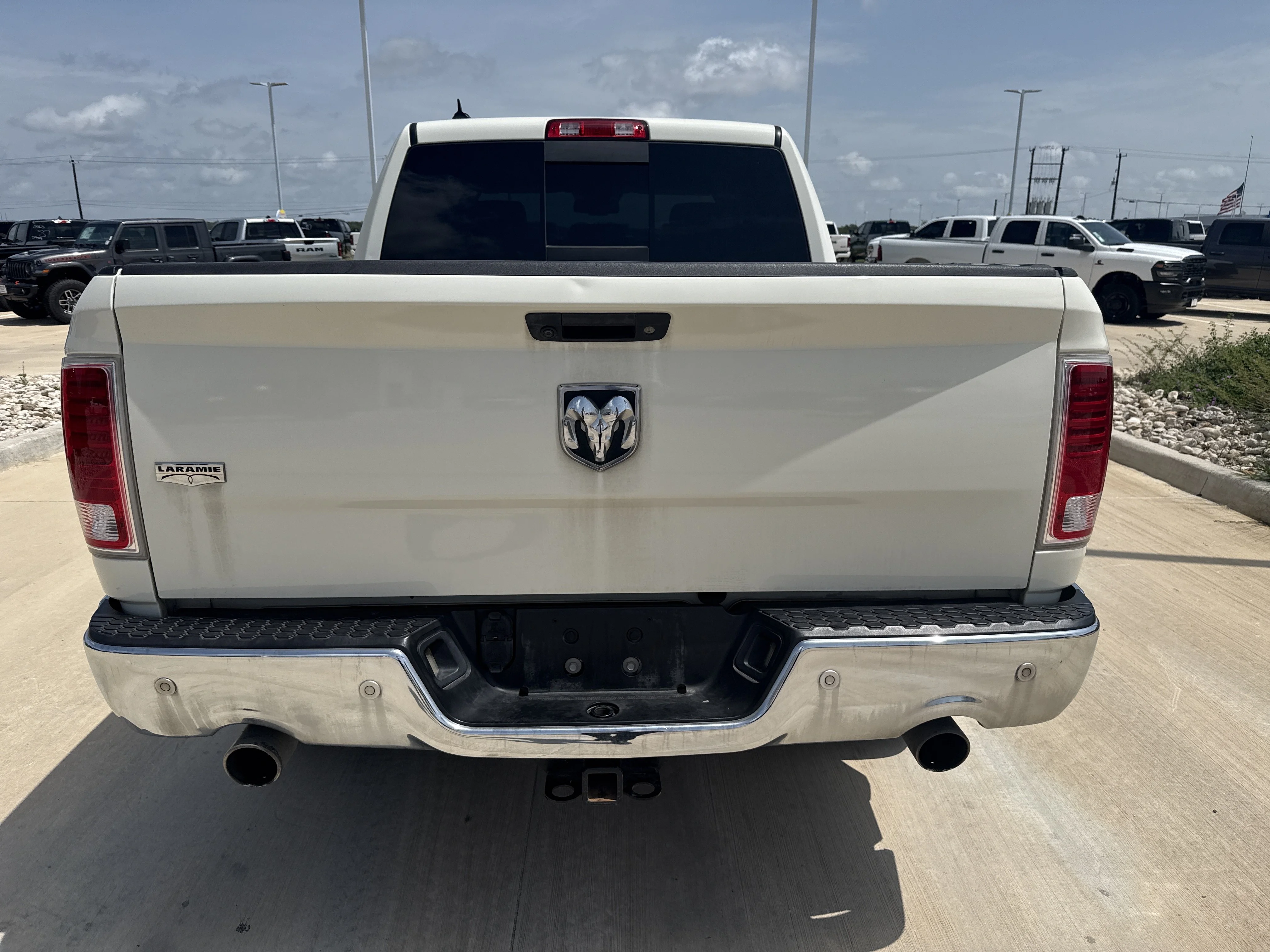Used 2018 White Ram Laramie image 12