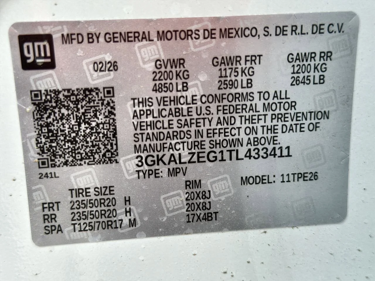 New 2026 Glacier White Tricoat GMC Denali image 29