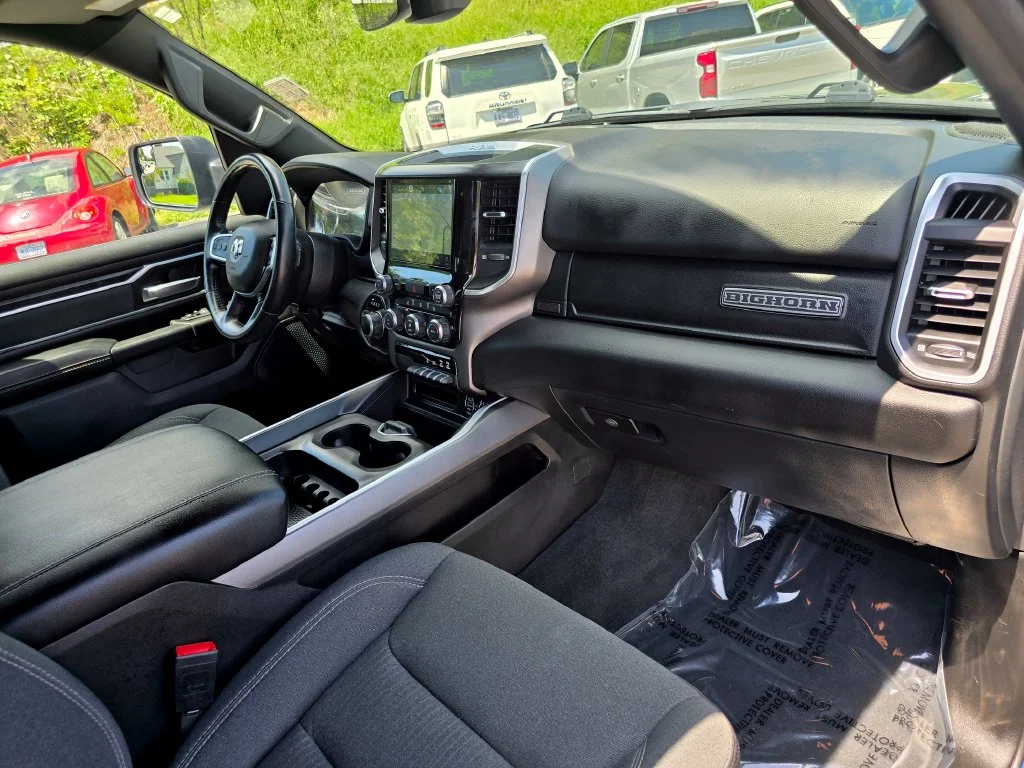 Used 2022 Blue Ram Big Horn/Lone Star image 28