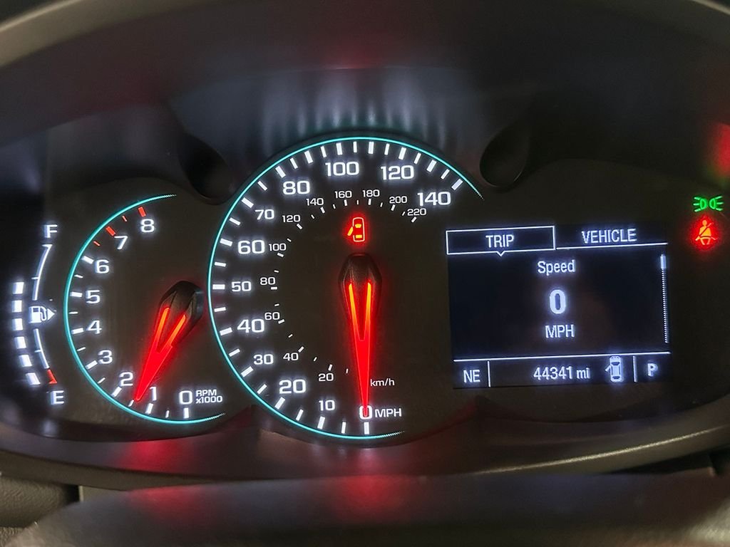 Used 2020 White Chevrolet LS image 26