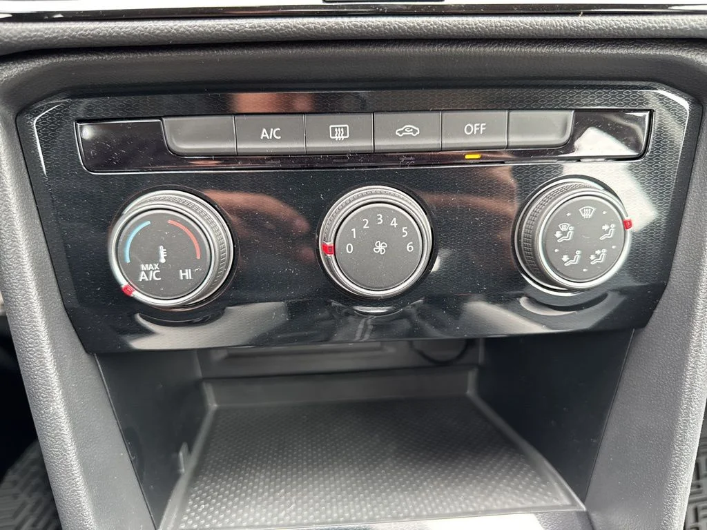 New 2026 Silver Volkswagen 1.5T S image 26