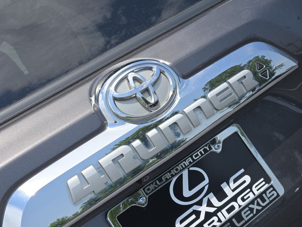 Used 2016 Gray Toyota Limited image 12