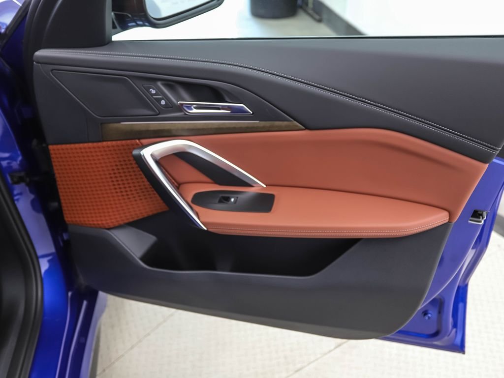 Used 2026 Blue Metallic BMW xDrive28i image 27