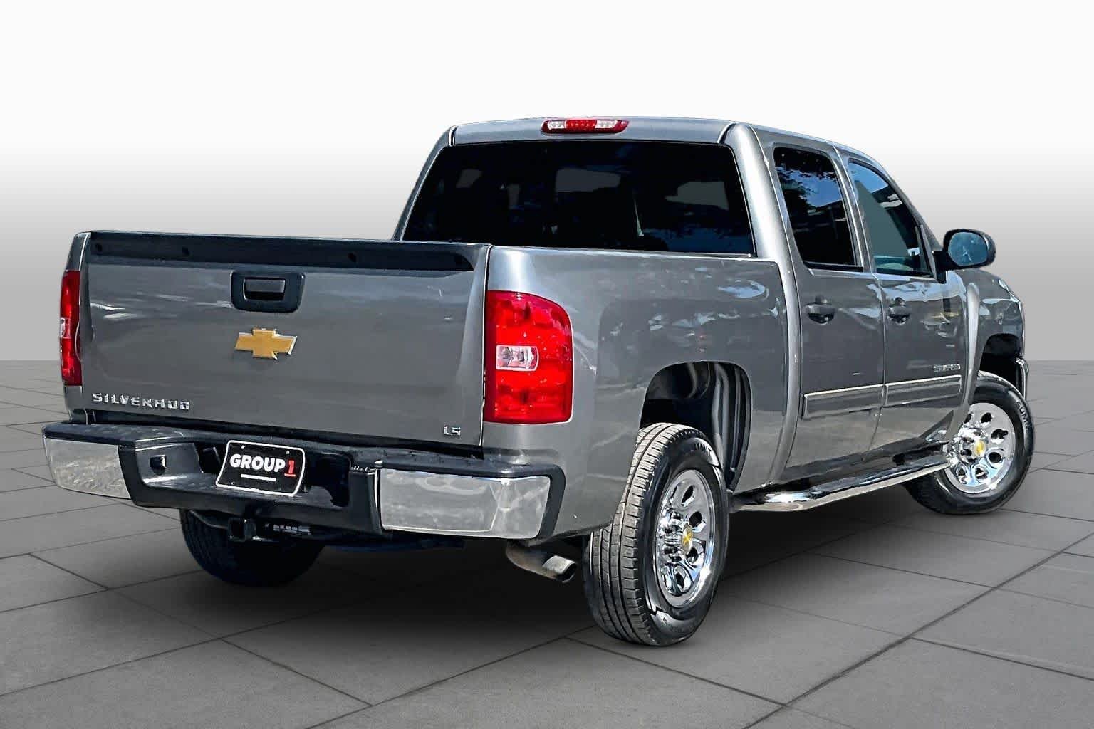 Used 2012 Graystone Metallic Chevrolet LS image 12