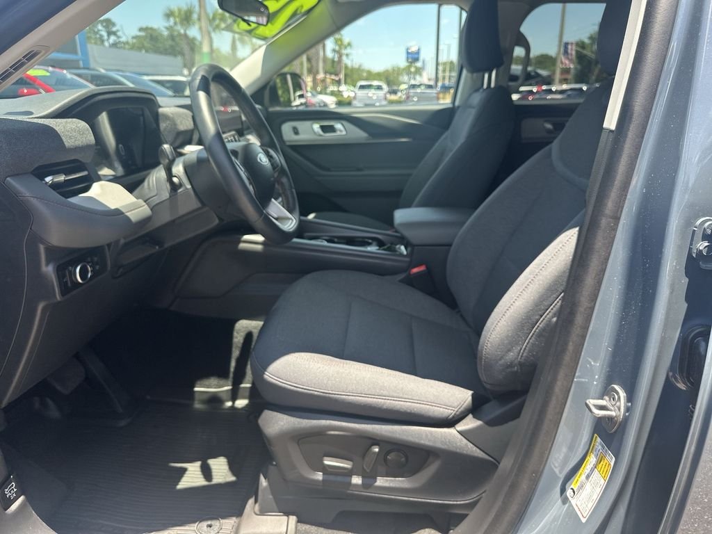 Used 2025 Blue Ford Active image 19