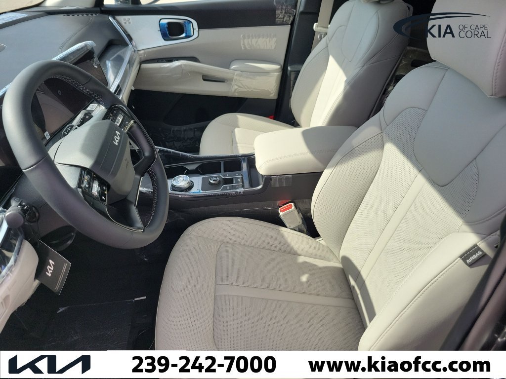 New 2026 Interstellar Gray Kia EX image 22