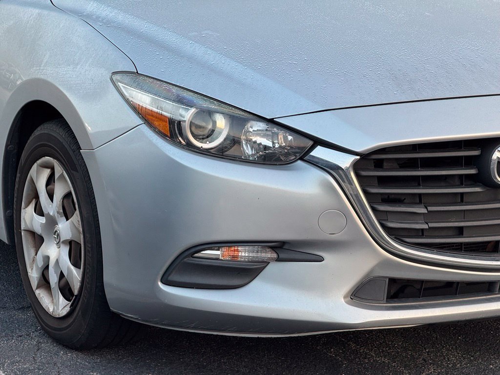 Used 2018 Silver Mazda Sport image 10