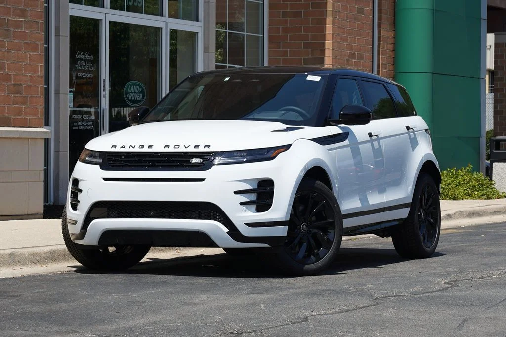 New 2026 Fuji White Land Rover  image 1