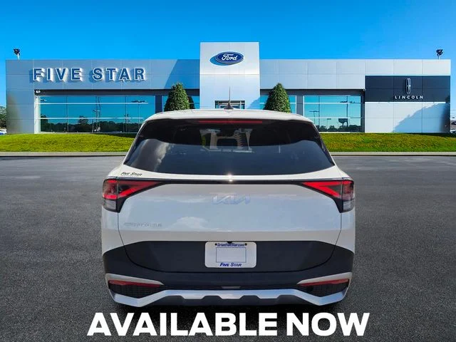 Used 2025 Snow White Pearl Kia LX image 6