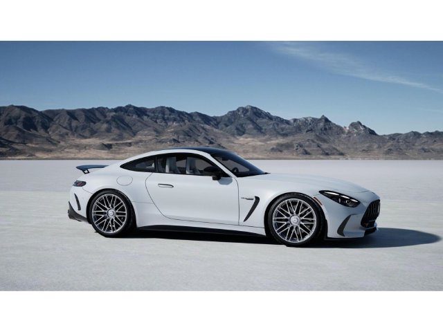 New 2027 MANUFAKTUR Moonlight White Metallic Mercedes-Benz AMG® GT 55 Coupe image 15