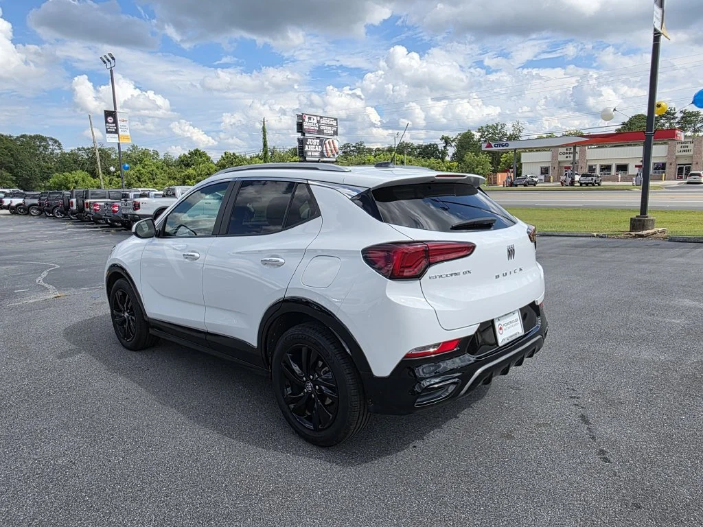 Used 2024 Summit White Buick Sport Touring image 4