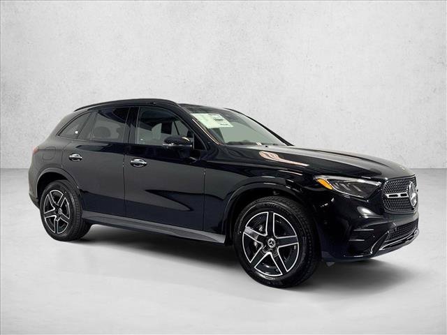 New 2026 Black Mercedes-Benz GLC 300 image 33