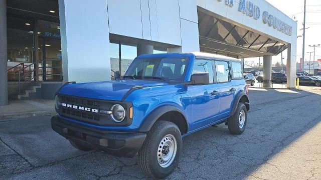 New 2025 Velocity Blue Metallic Ford Base 4WD image 18