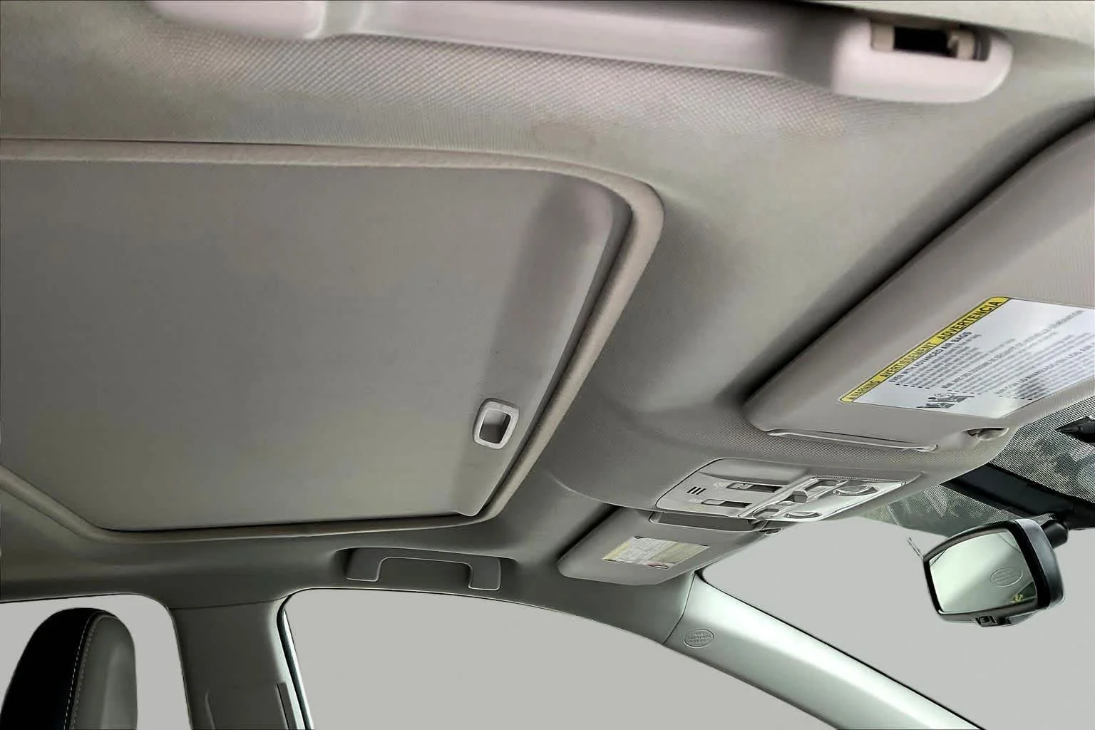 Used 2014 Blizzard Pearl Toyota Limited image 13