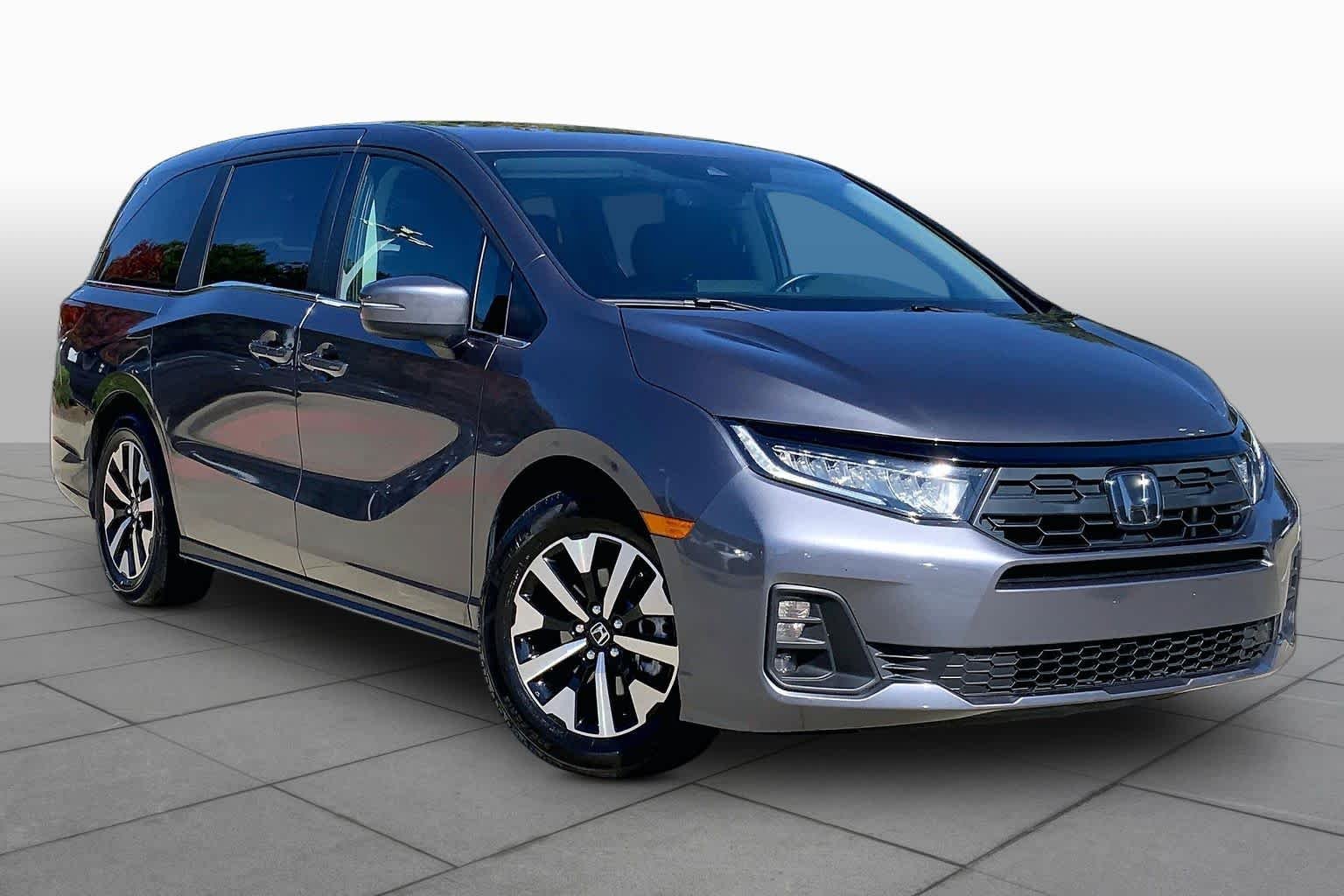 Used 2025 Smoke Blue Pearl Honda EX-L image 3