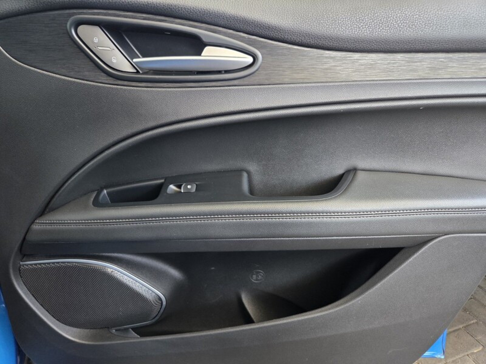 Used 2019 MISANO BLUE MET Alfa Romeo  image 23