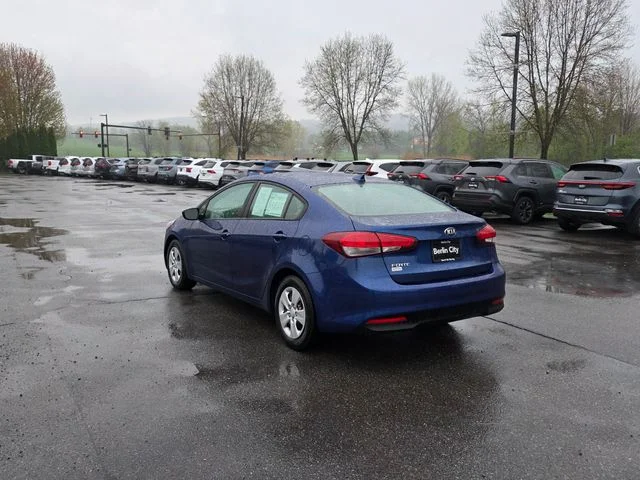 Used 2018 Deep Sea Blue Kia LX image 6
