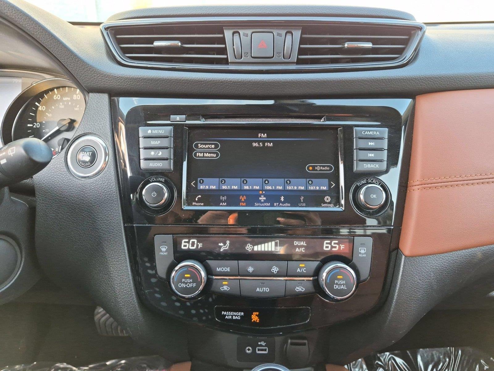 Used 2018 Magnetic Black Nissan SL image 24