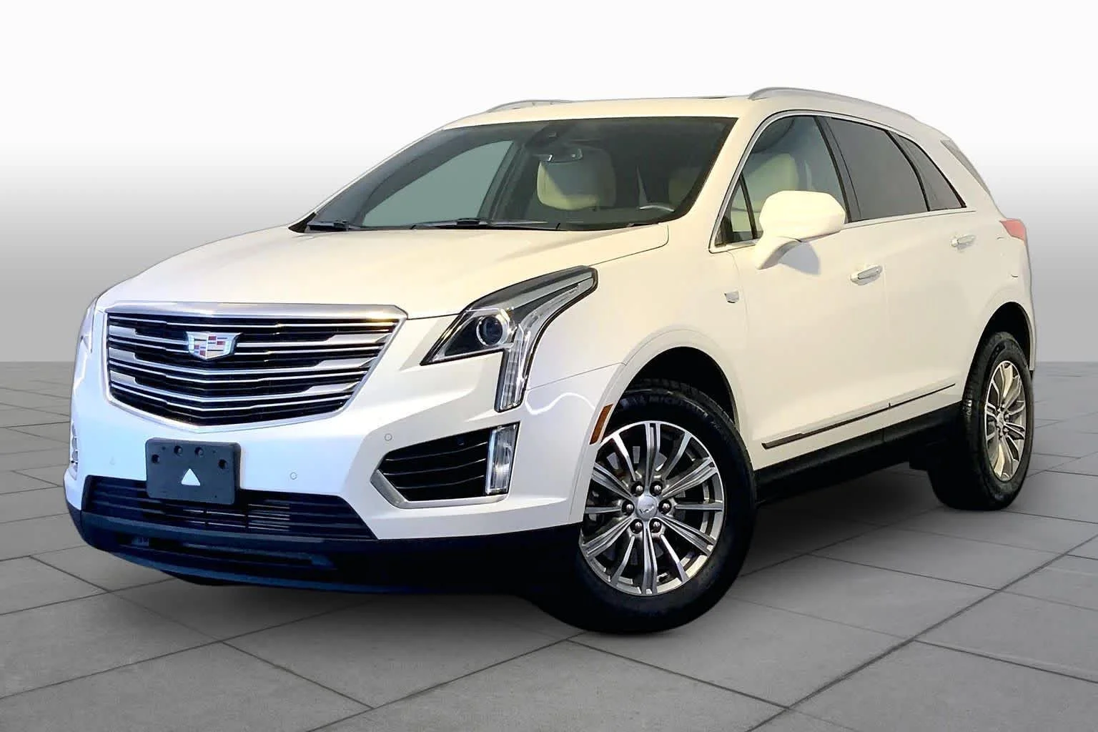 2017 Cadillac XT5 AWD Luxury's photo