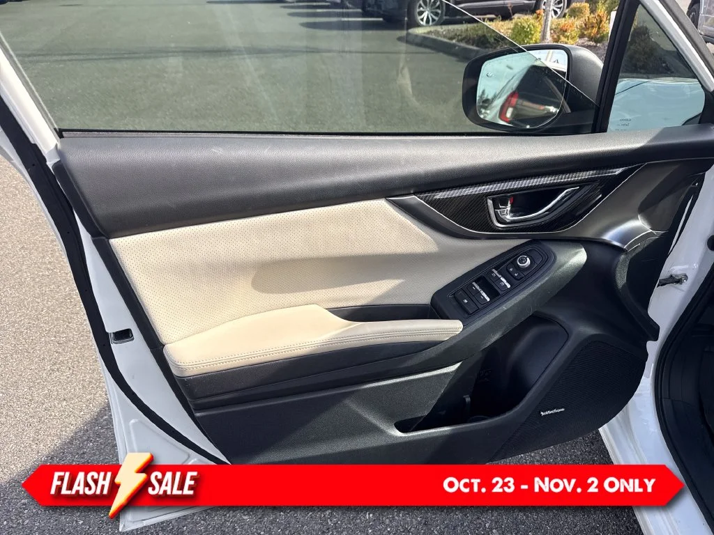 Used 2017 White Subaru 2.0i Limited image 11