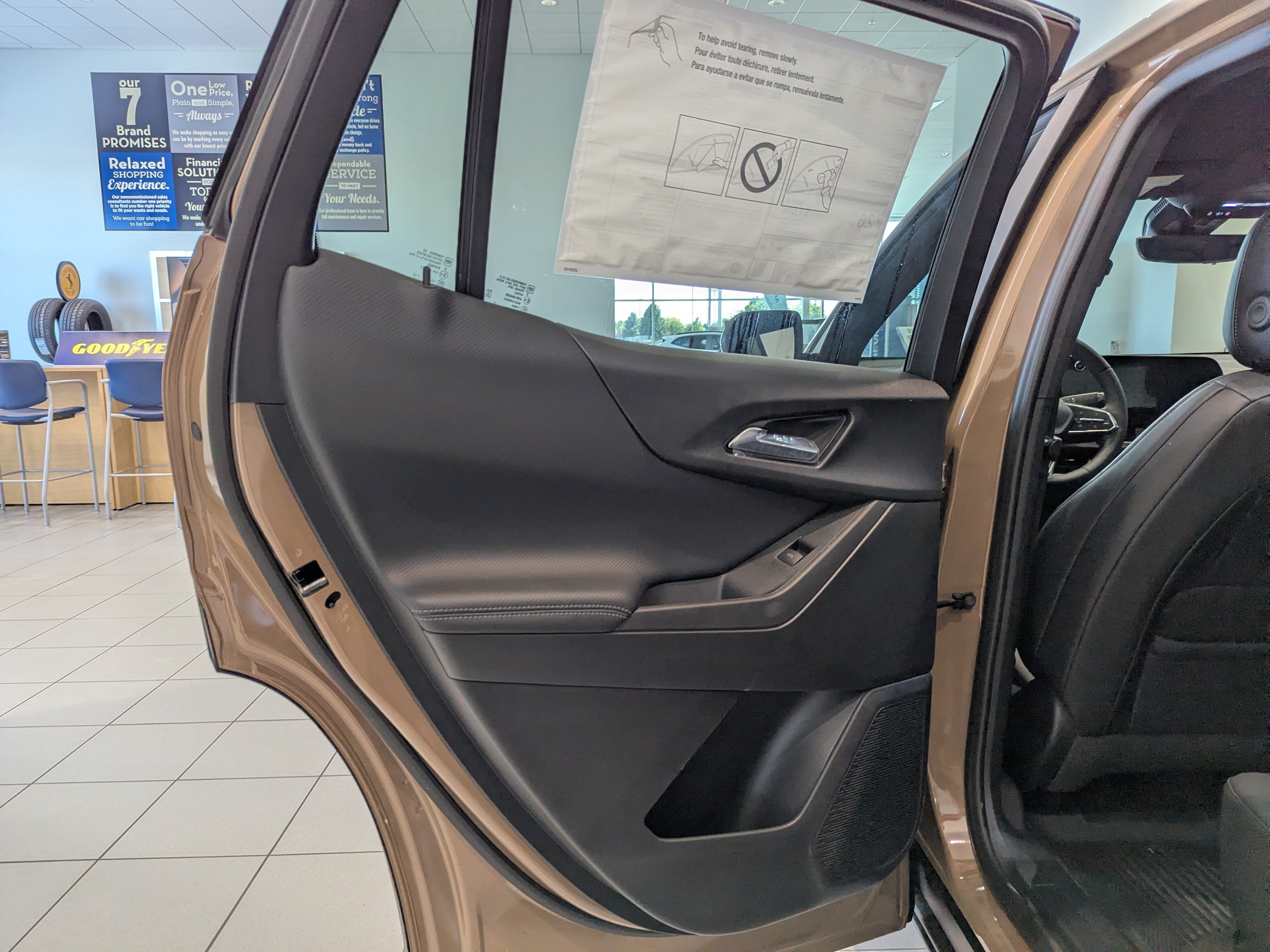 2027 Chevrolet Equinox LT - Photo 17