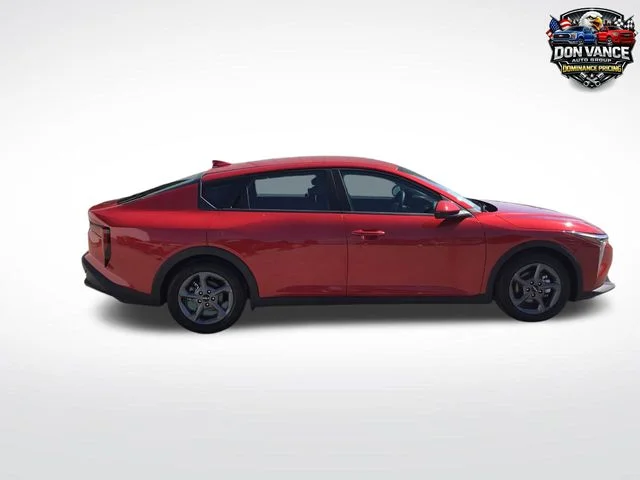 Used 2025 Red Kia LXS image 6