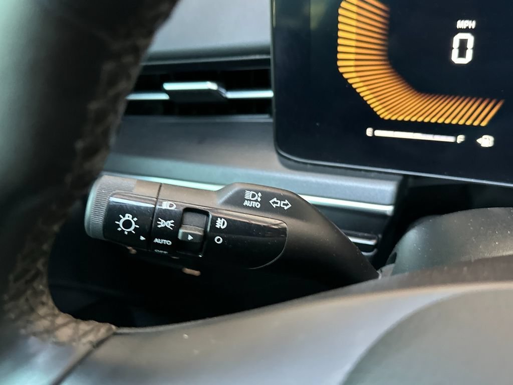 2025 Kia K5 GT-Line - Photo 27