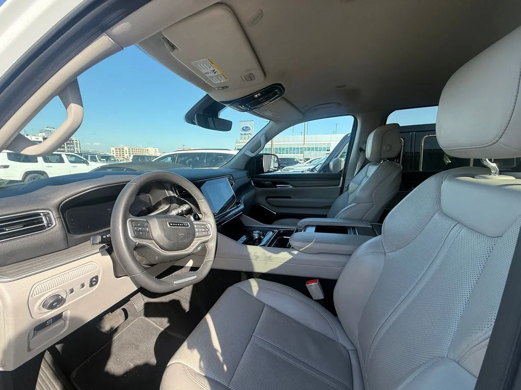 Used 2024 White Jeep Series II image 5