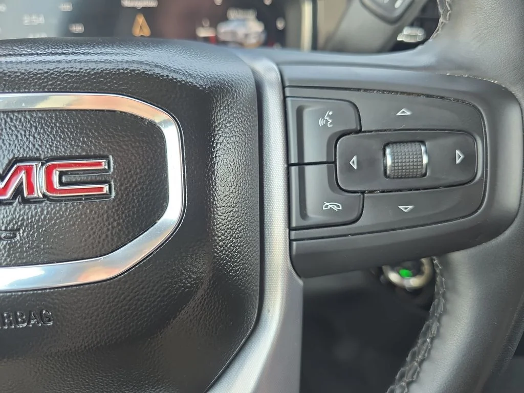 2025 GMC Sierra 1500 SLT - Photo 55