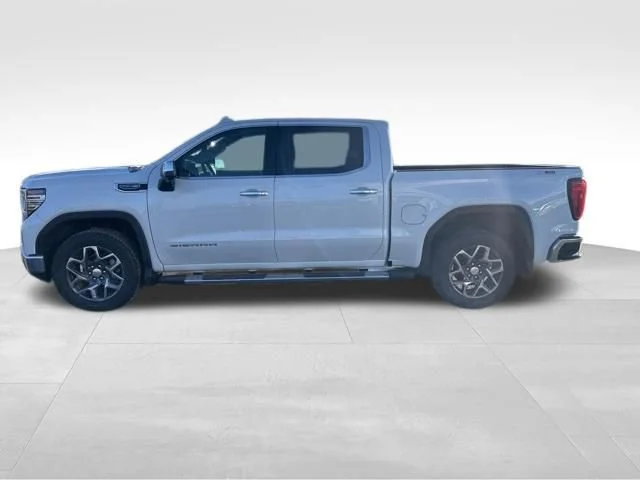 New 2026 Glacier White Tricoat GMC SLT image 2