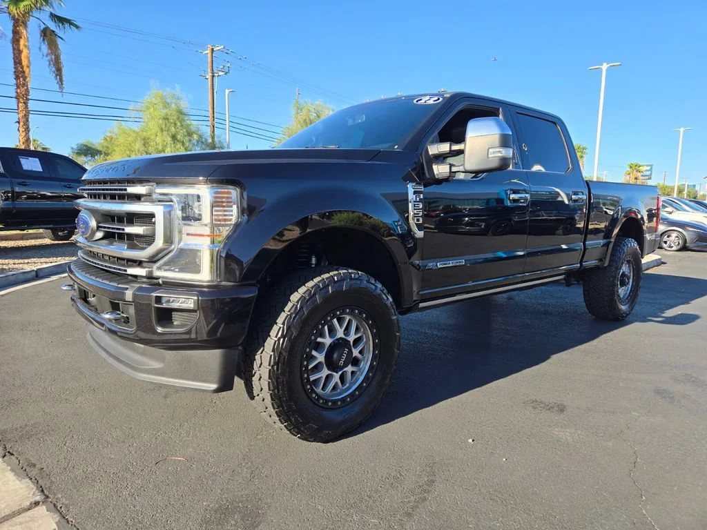 Used 2022 Agate Black Metal Ford XL image 2