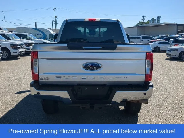 Used 2019 Silver Ford Lariat image 12