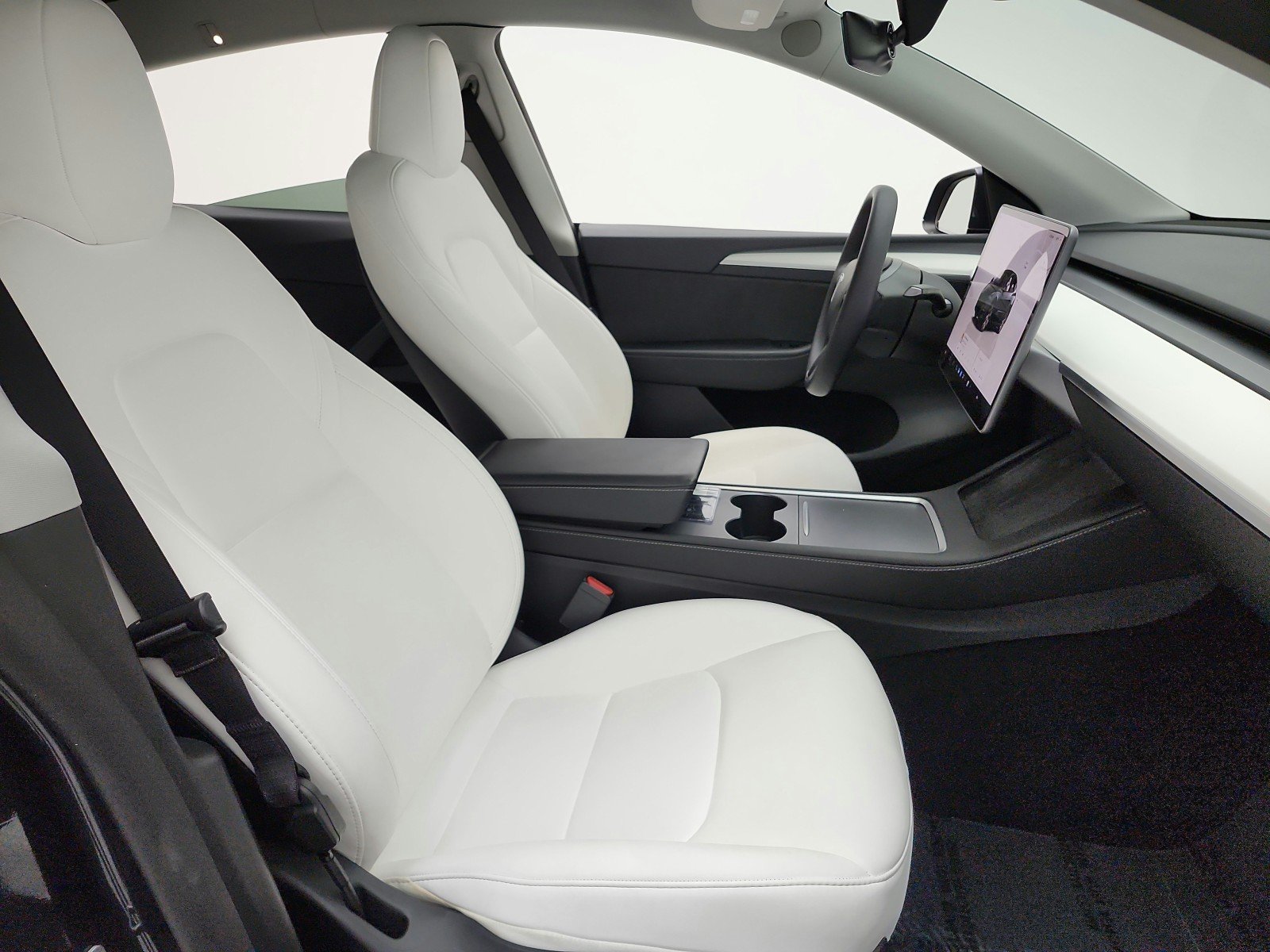 Used 2024 Stealth Grey Tesla Long Range image 17