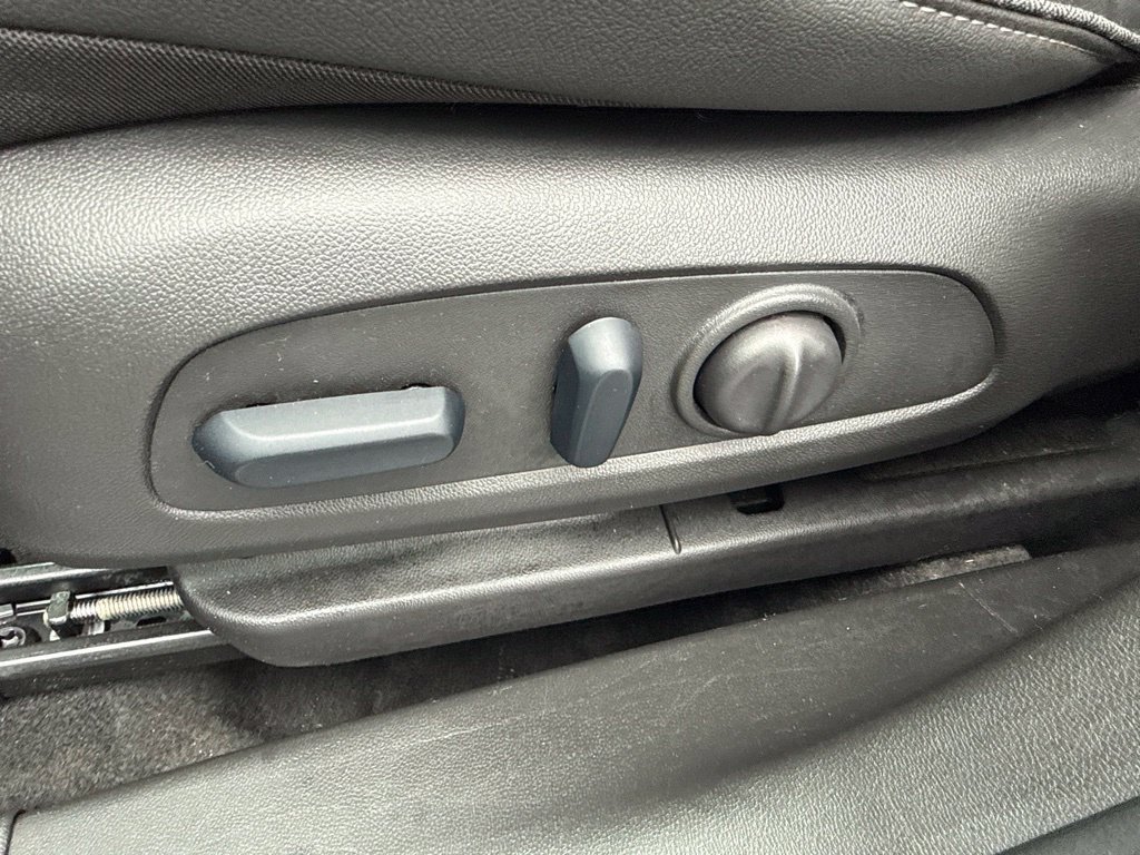 Used 2024 Gray Buick Preferred image 22