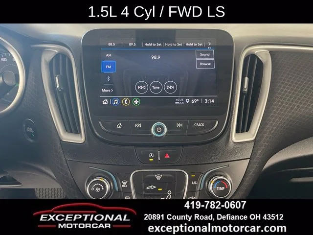 Used 2022 Black Chevrolet LS image 41