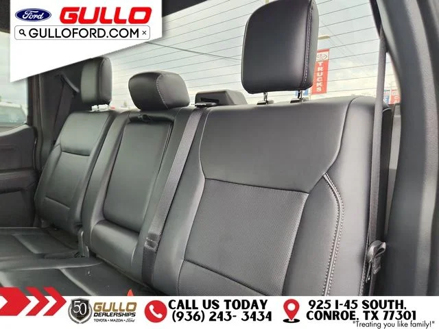 Used 2025 Gray Metallic Ford Lariat image 13