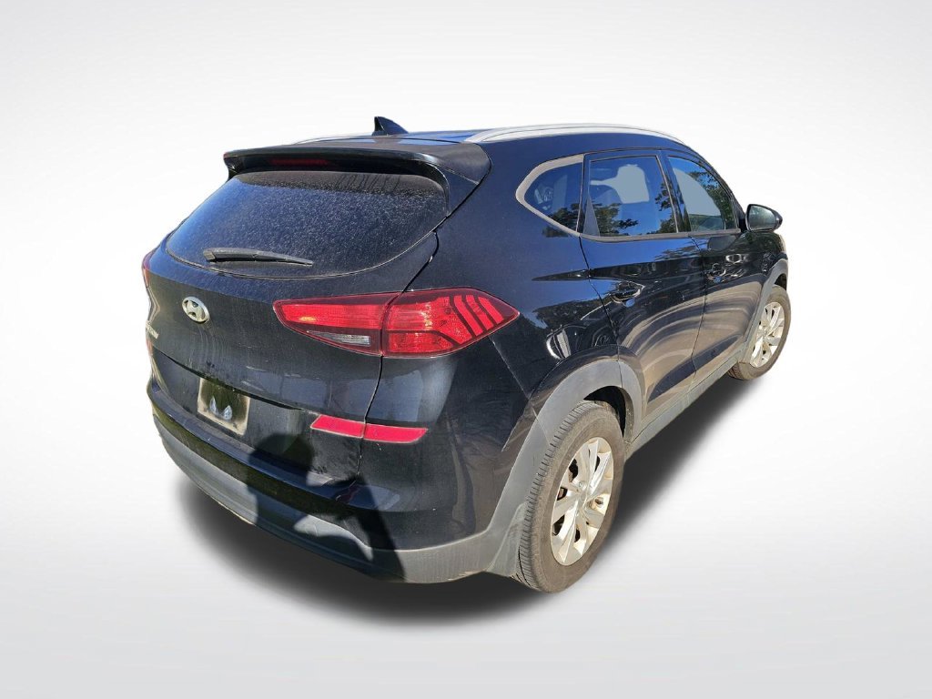 Used 2020 Black Hyundai Value image 13