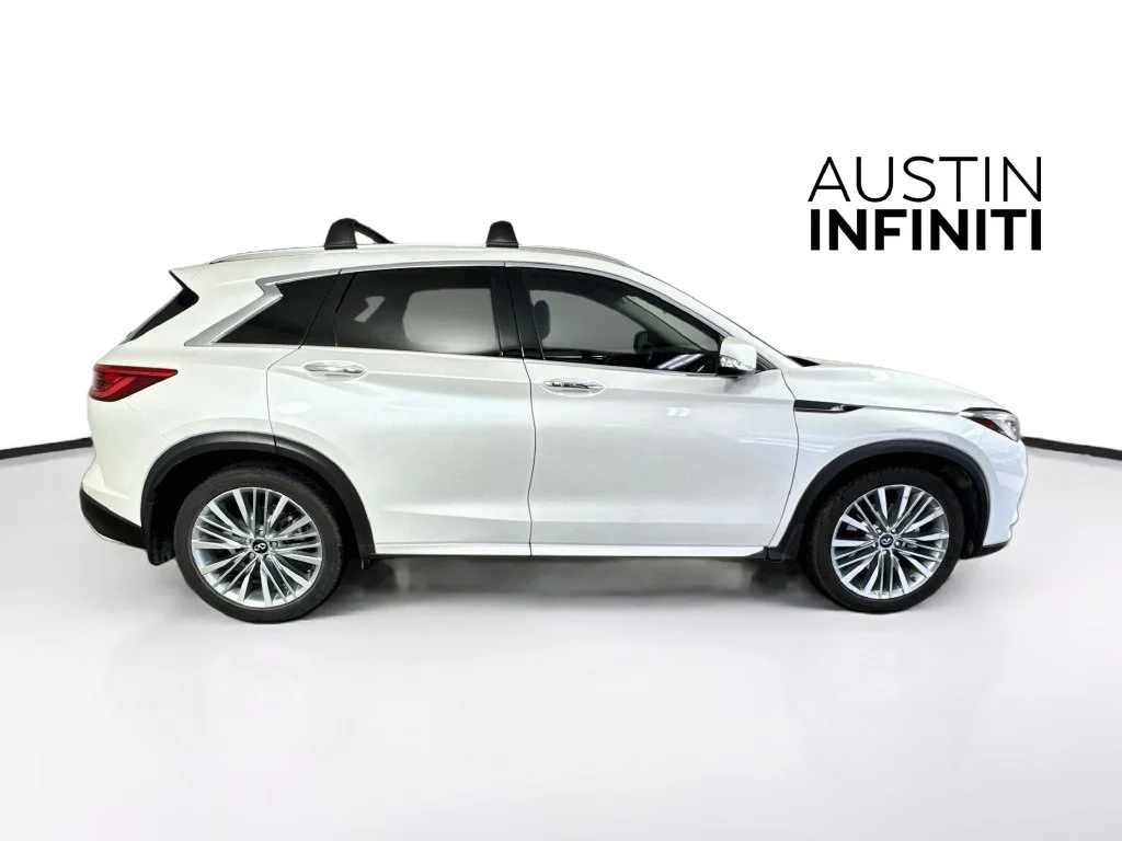 Certified Used 2023 White INFINITI Sensory image 11